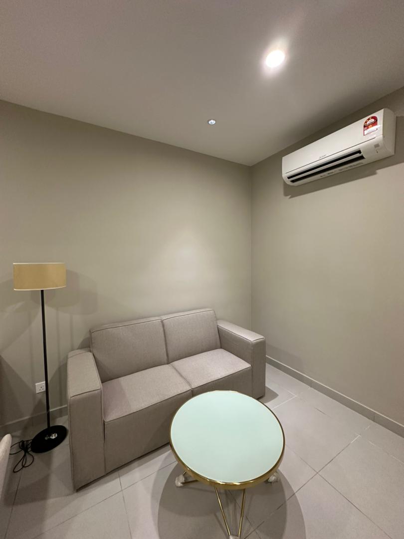 Dorsett Waterfront Subang 4