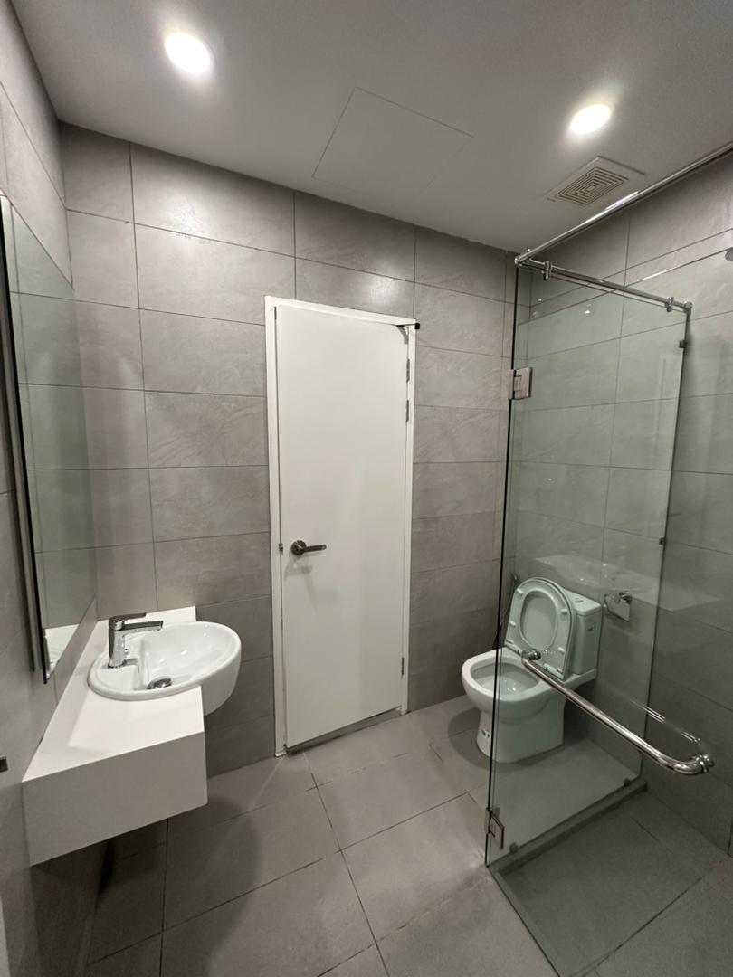 Dorsett Waterfront Subang 8