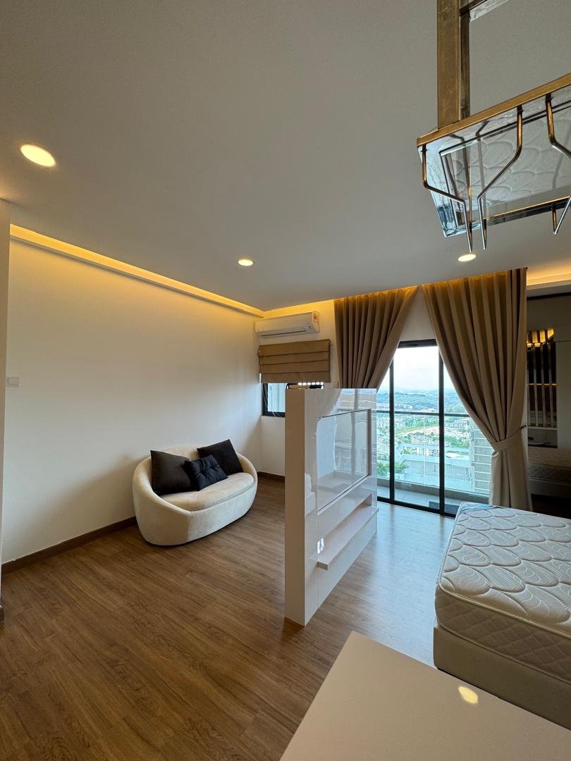 Symphony Tower 8