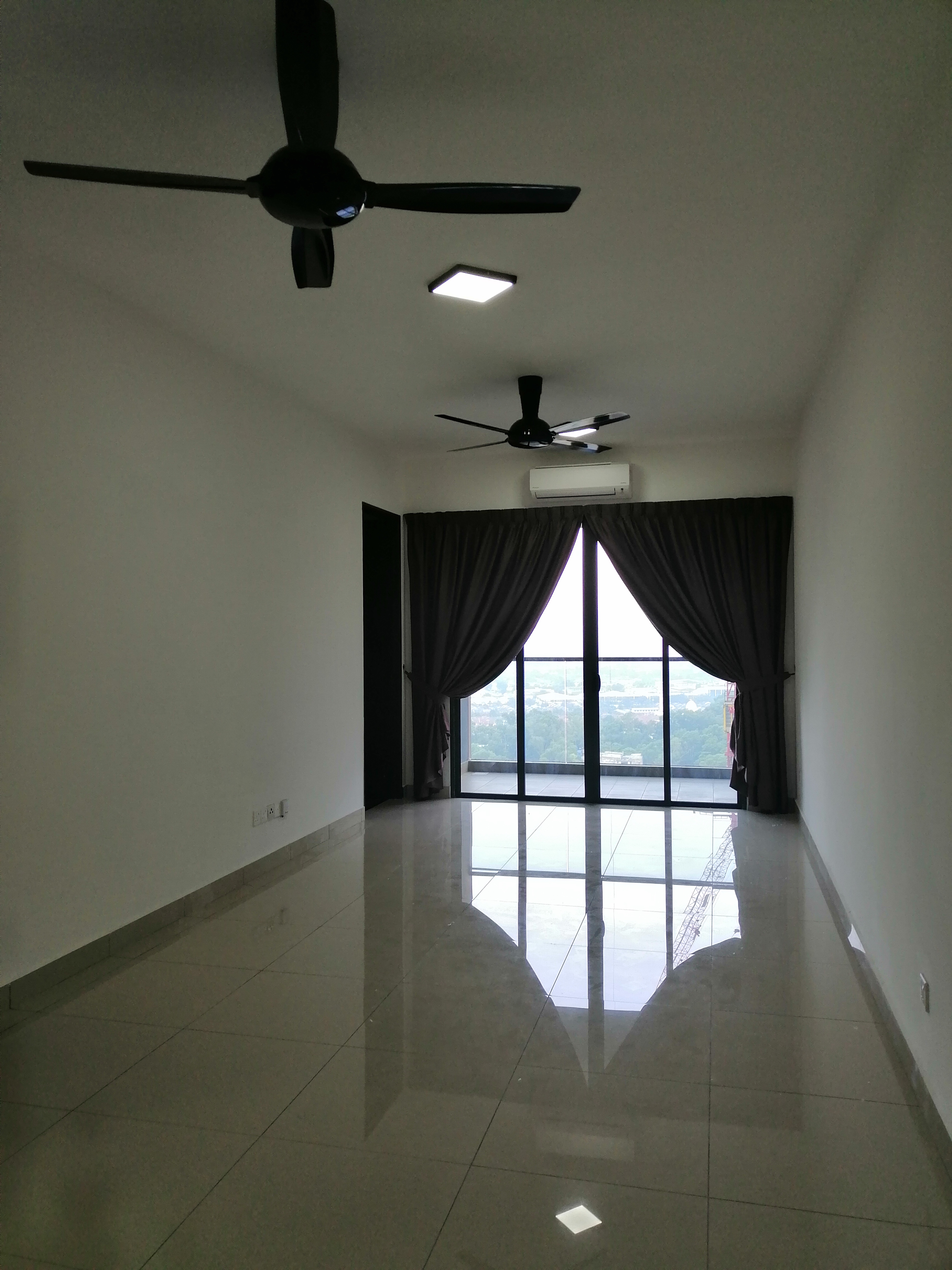 Symphony Tower 11