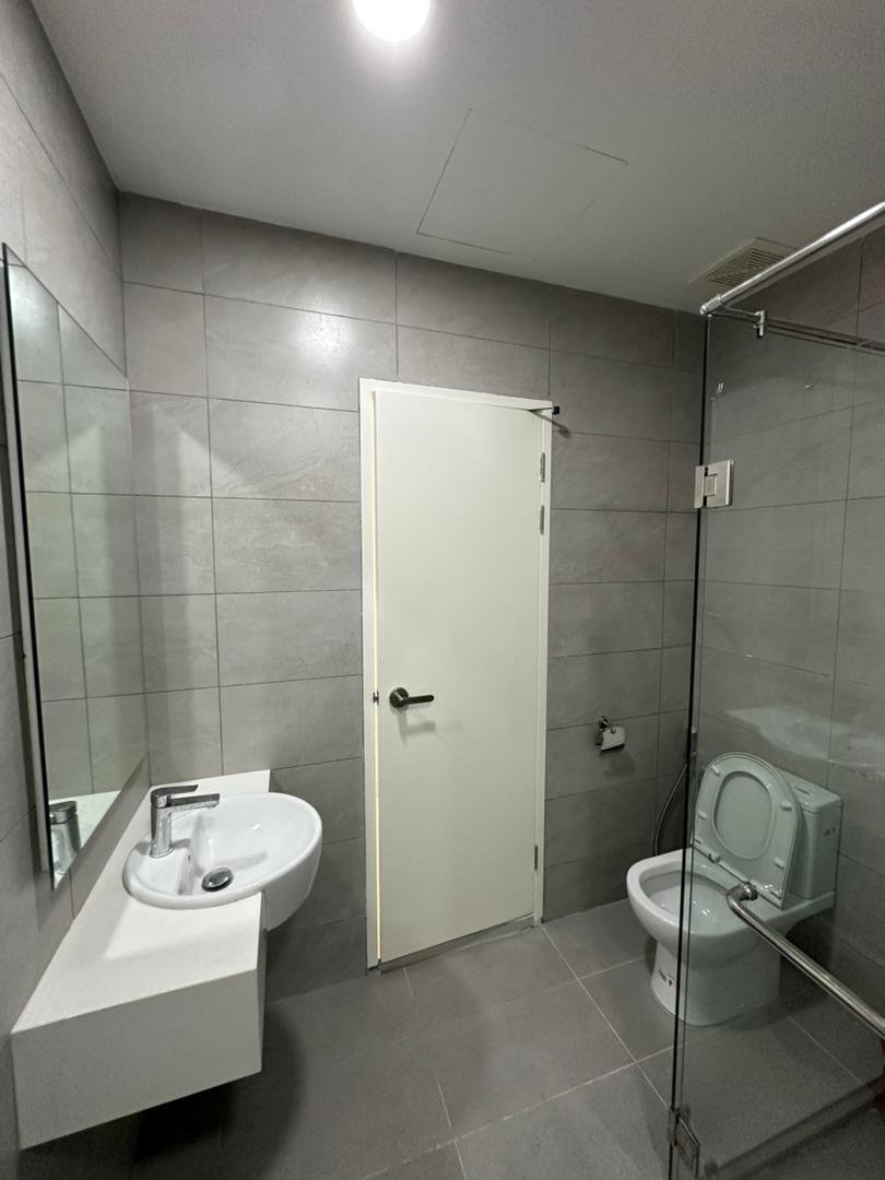 Dorsett Waterfront Subang 15