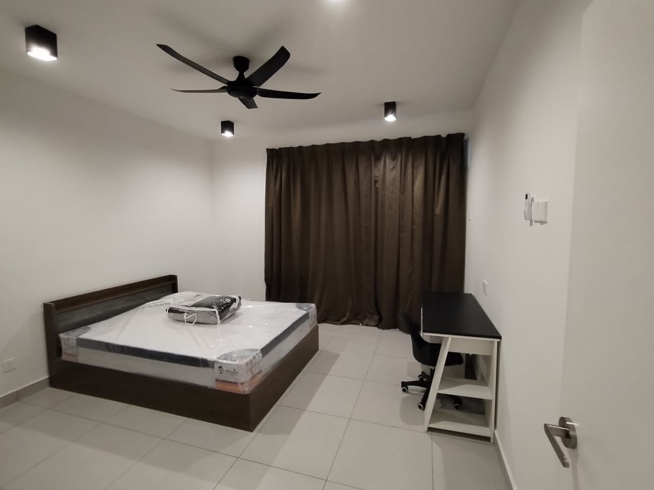 Dorsett Waterfront Subang 8