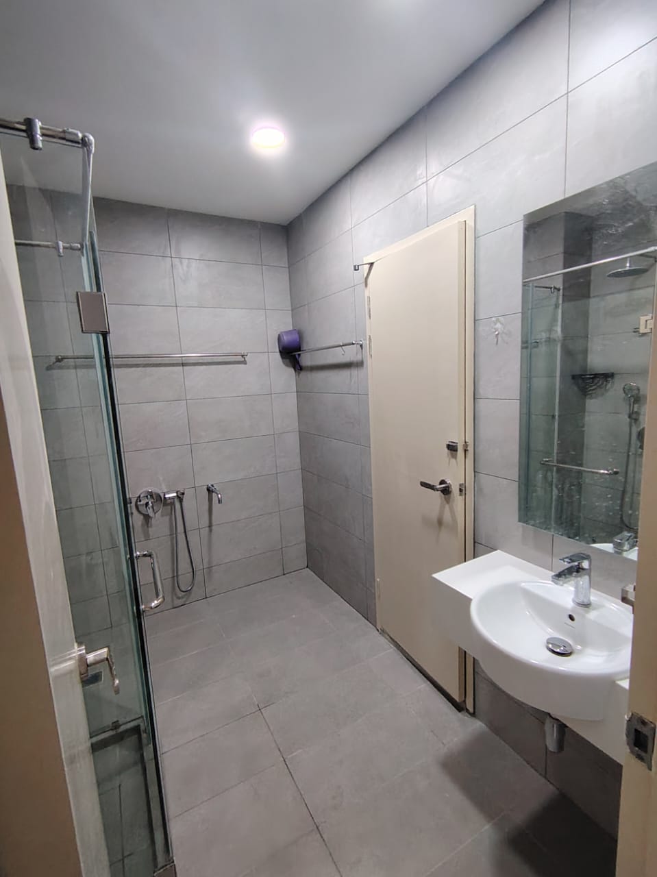 Dorsett Waterfront Subang 10