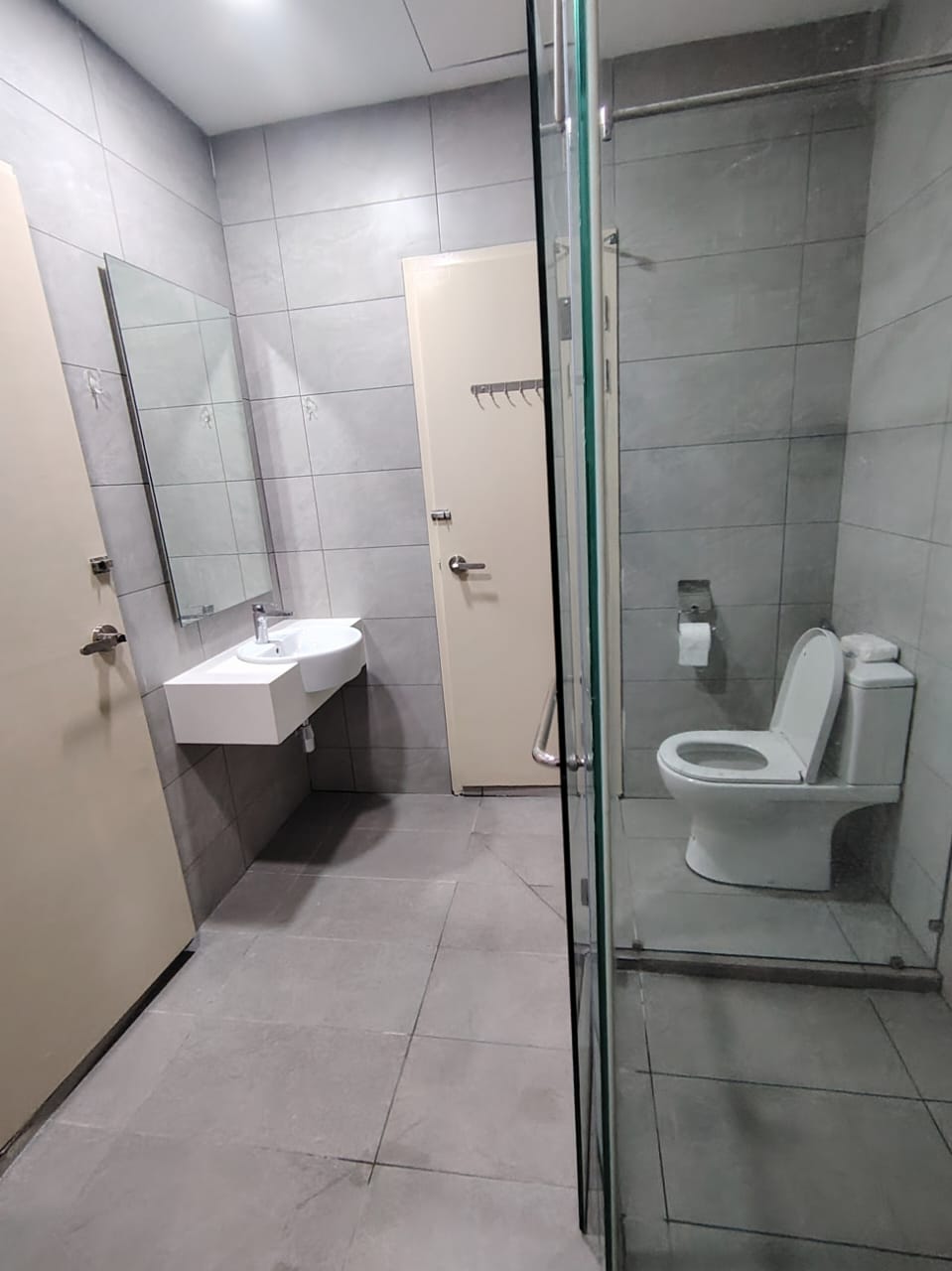 Dorsett Waterfront Subang 8