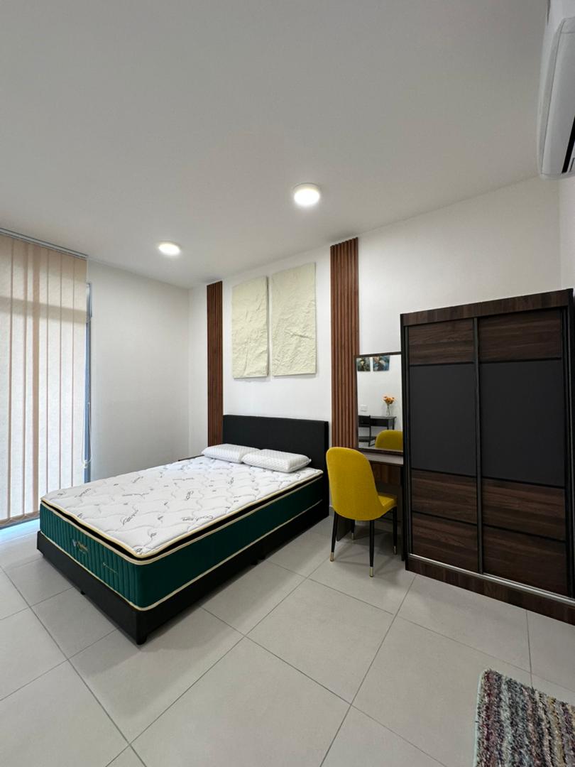 Dorsett Waterfront Subang 7