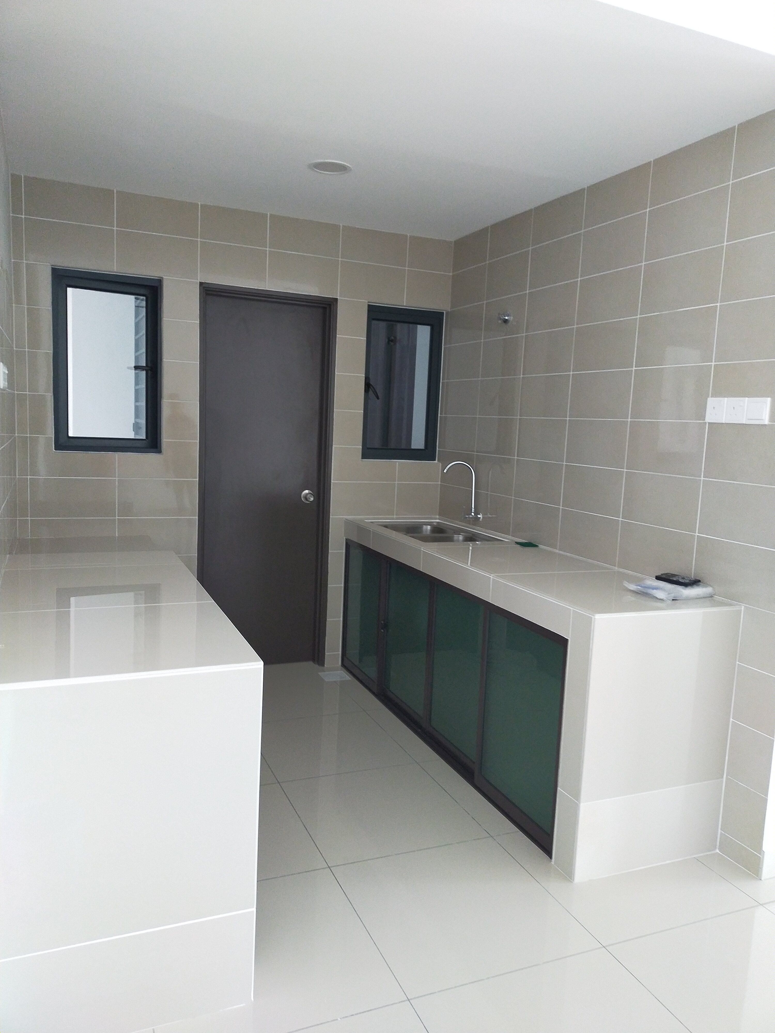 Landmark Residence 1 2