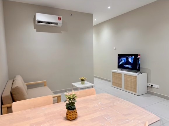 Dorsett Waterfront Subang 3