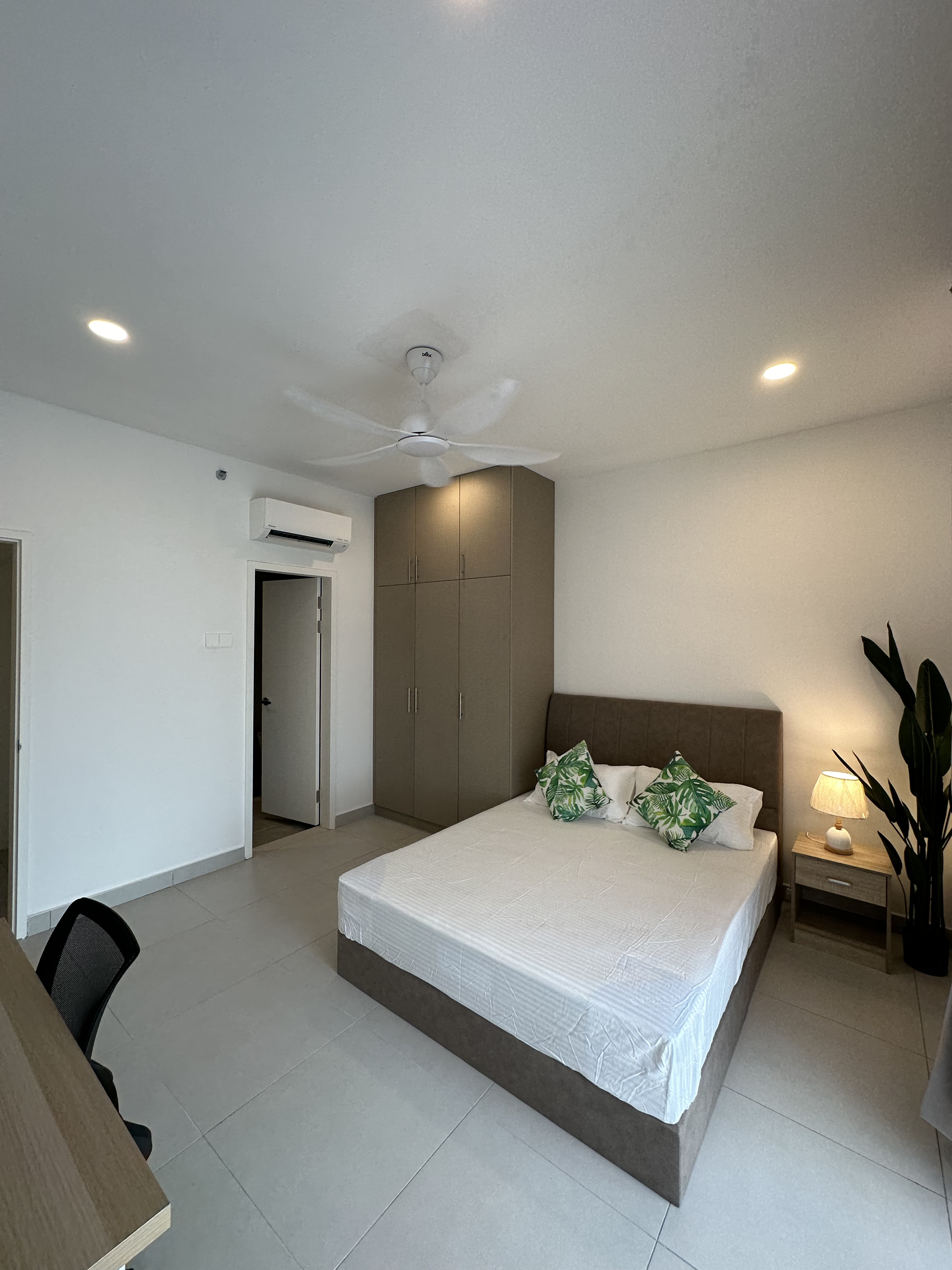 Dorsett Waterfront Subang 4