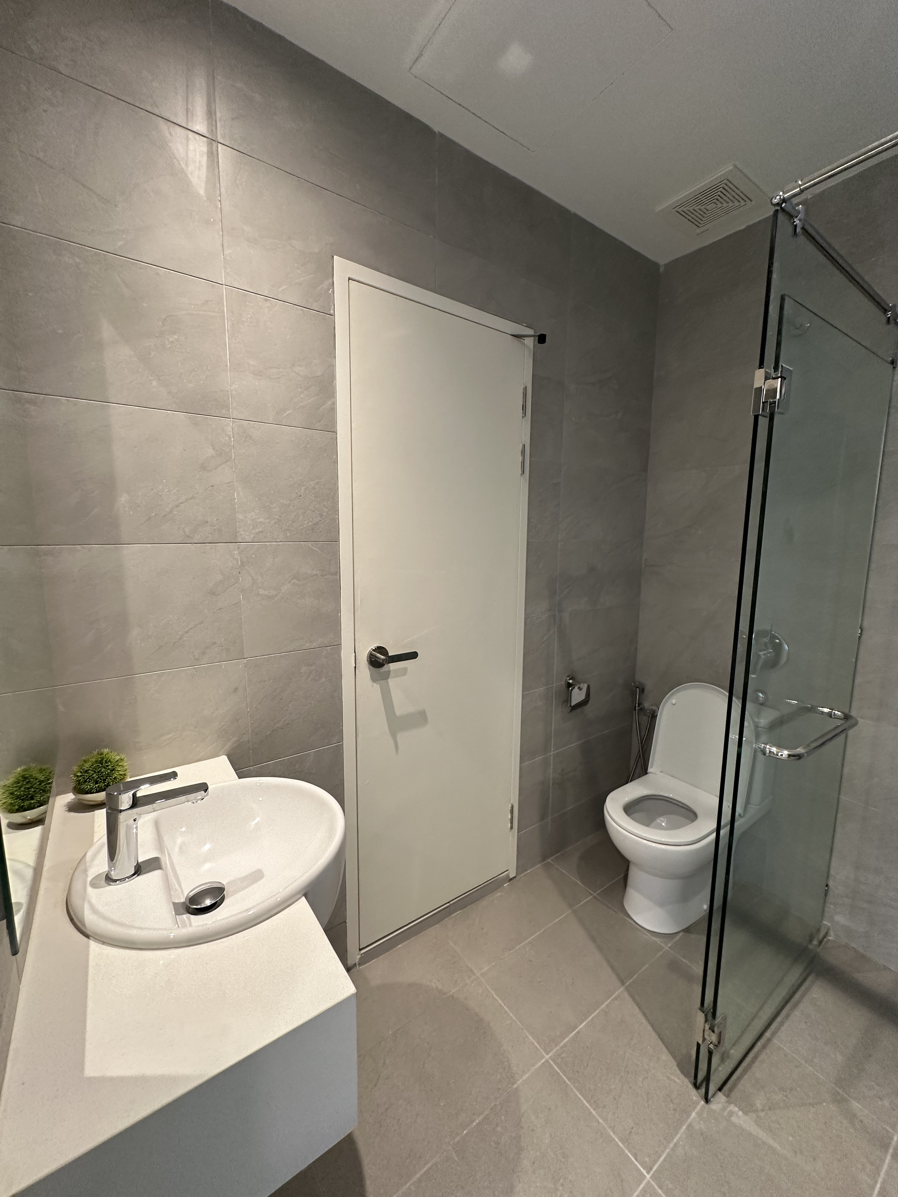 Dorsett Waterfront Subang 11