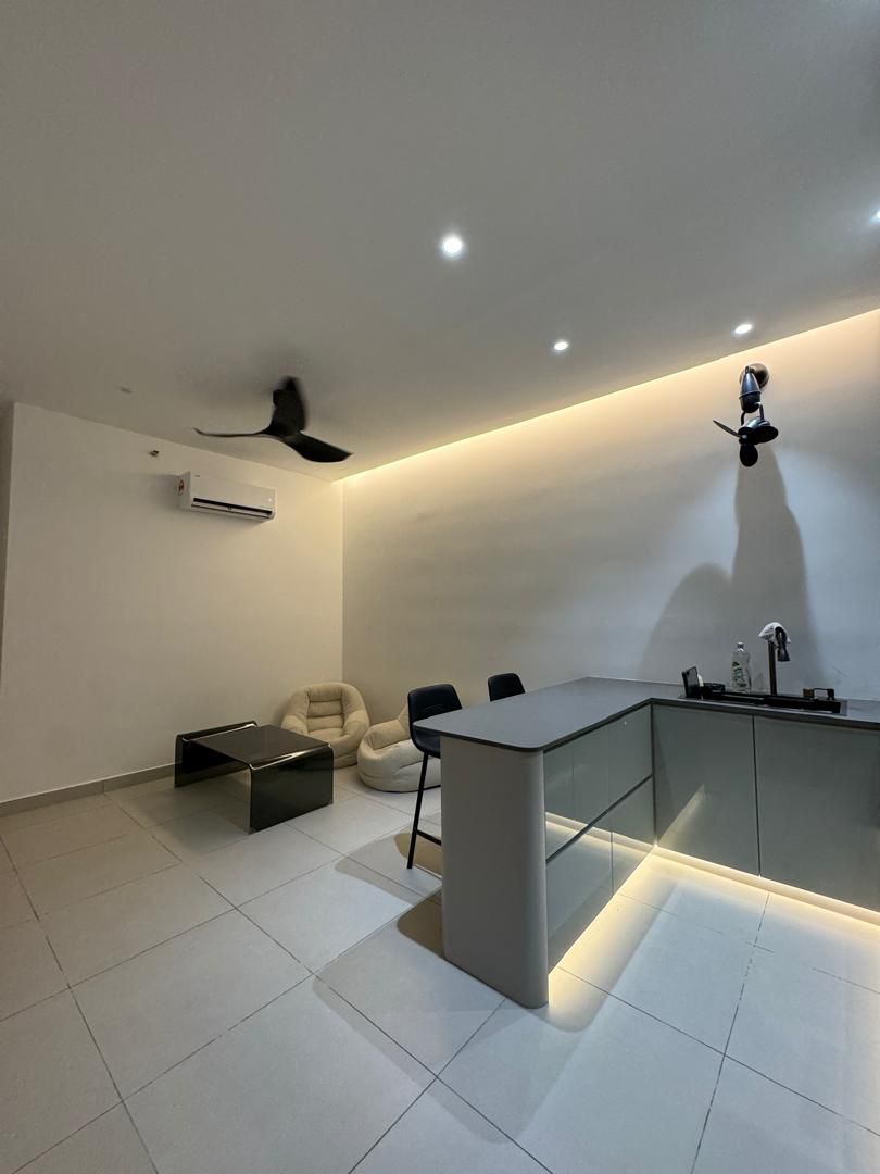 Dorsett Waterfront Subang 6