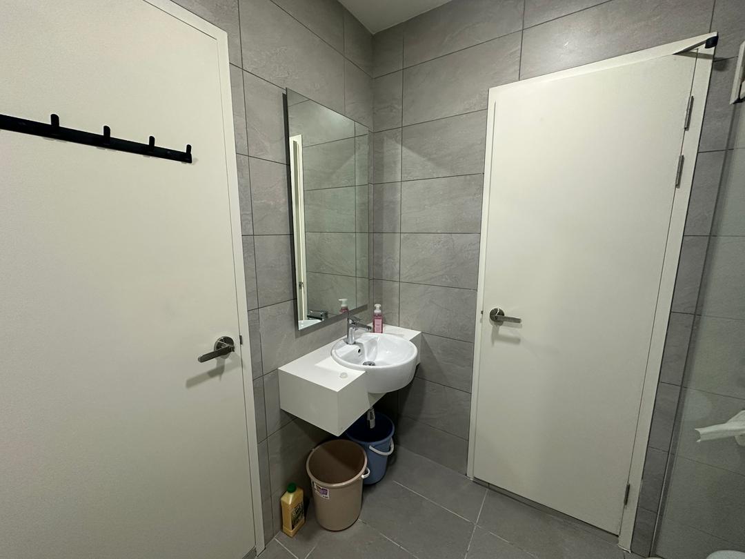 Dorsett Waterfront Subang 8
