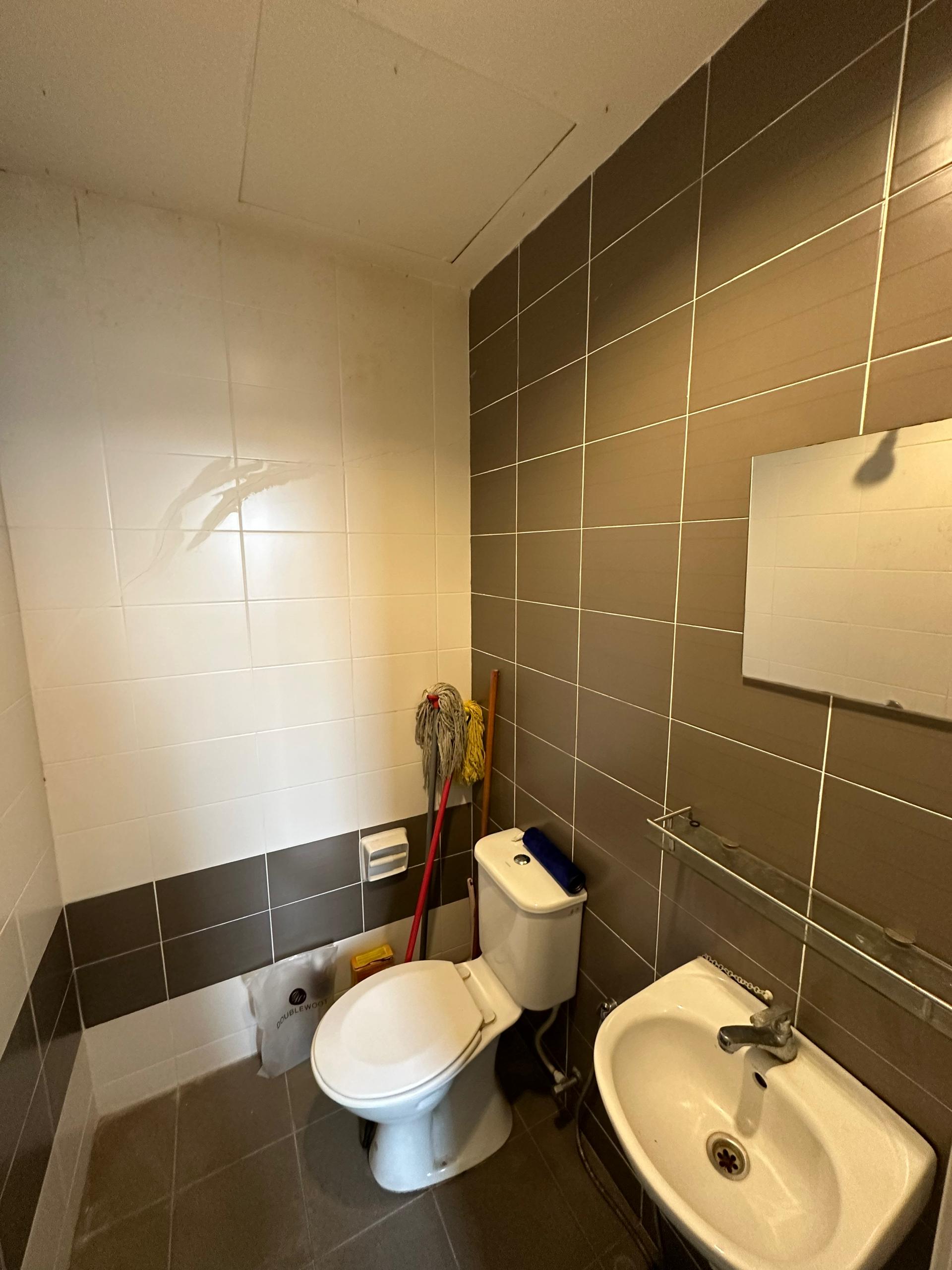 Residence 8 17