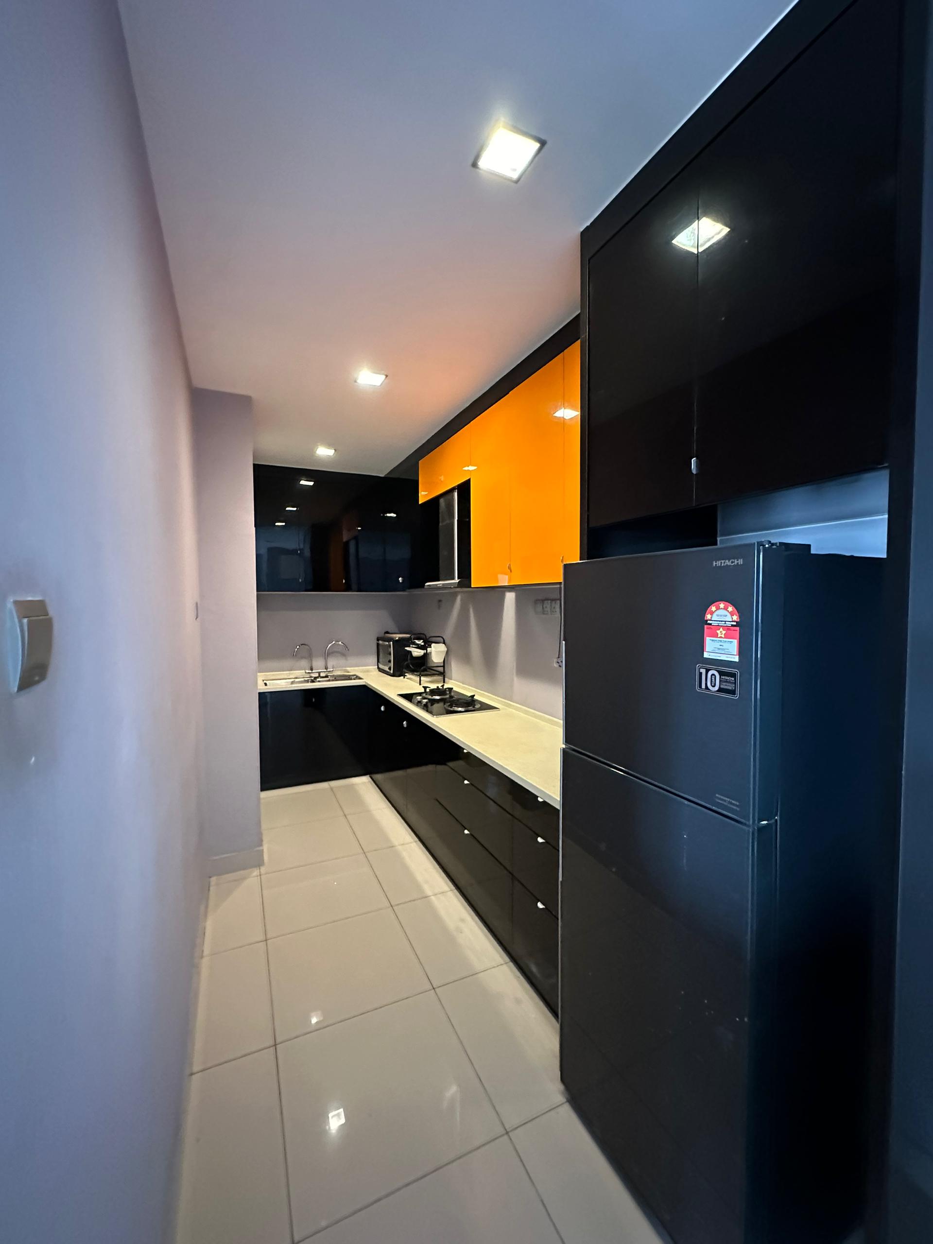 Residence 8 3