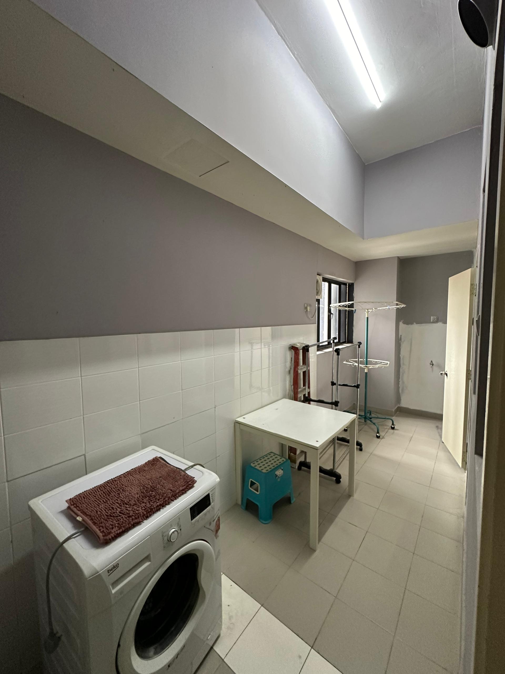 Residence 8 4